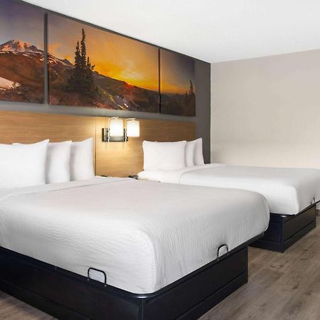 Days Inn By Wyndham Columbus Worthington Extérieur photo